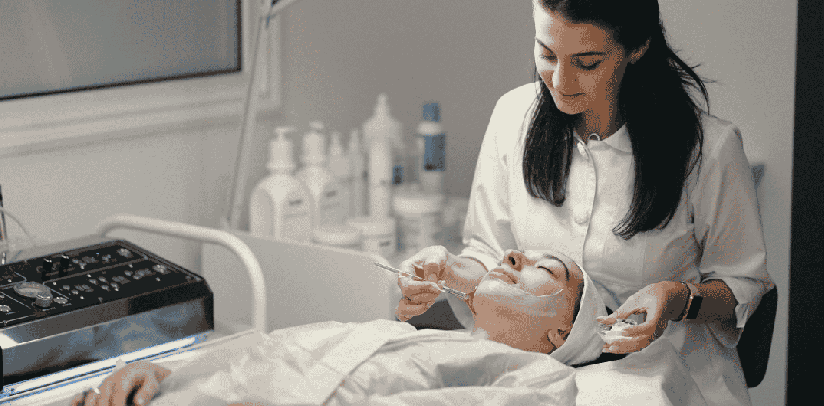 Certificate in Facial Skincare | UK TVET Learning College